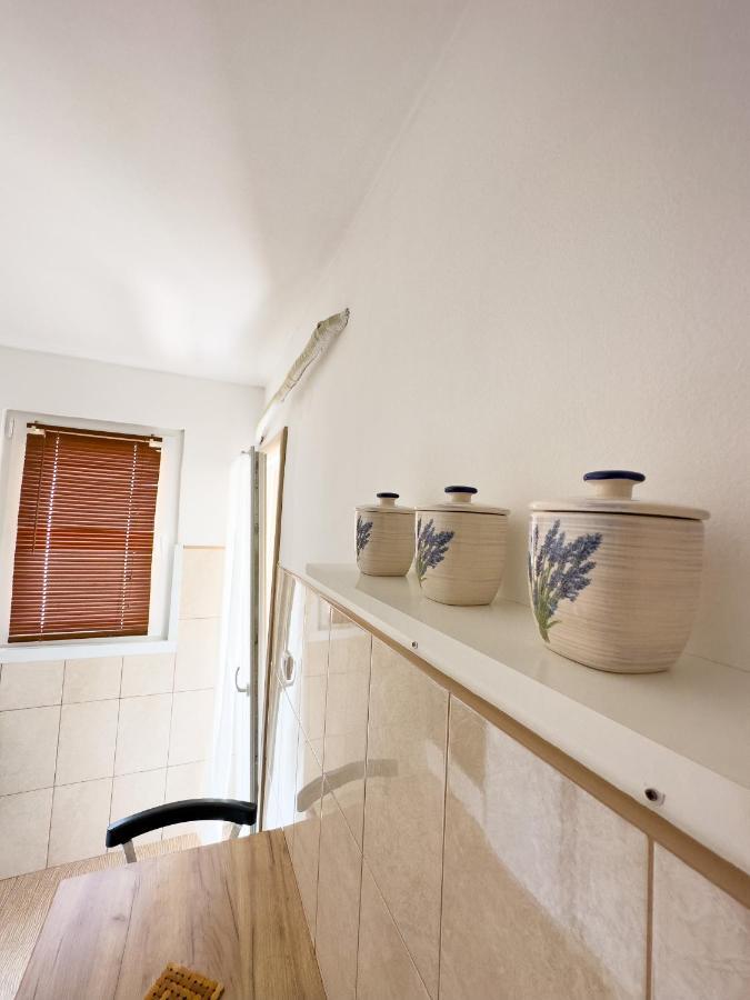 Animil 1 Apartment Kotor Exterior photo